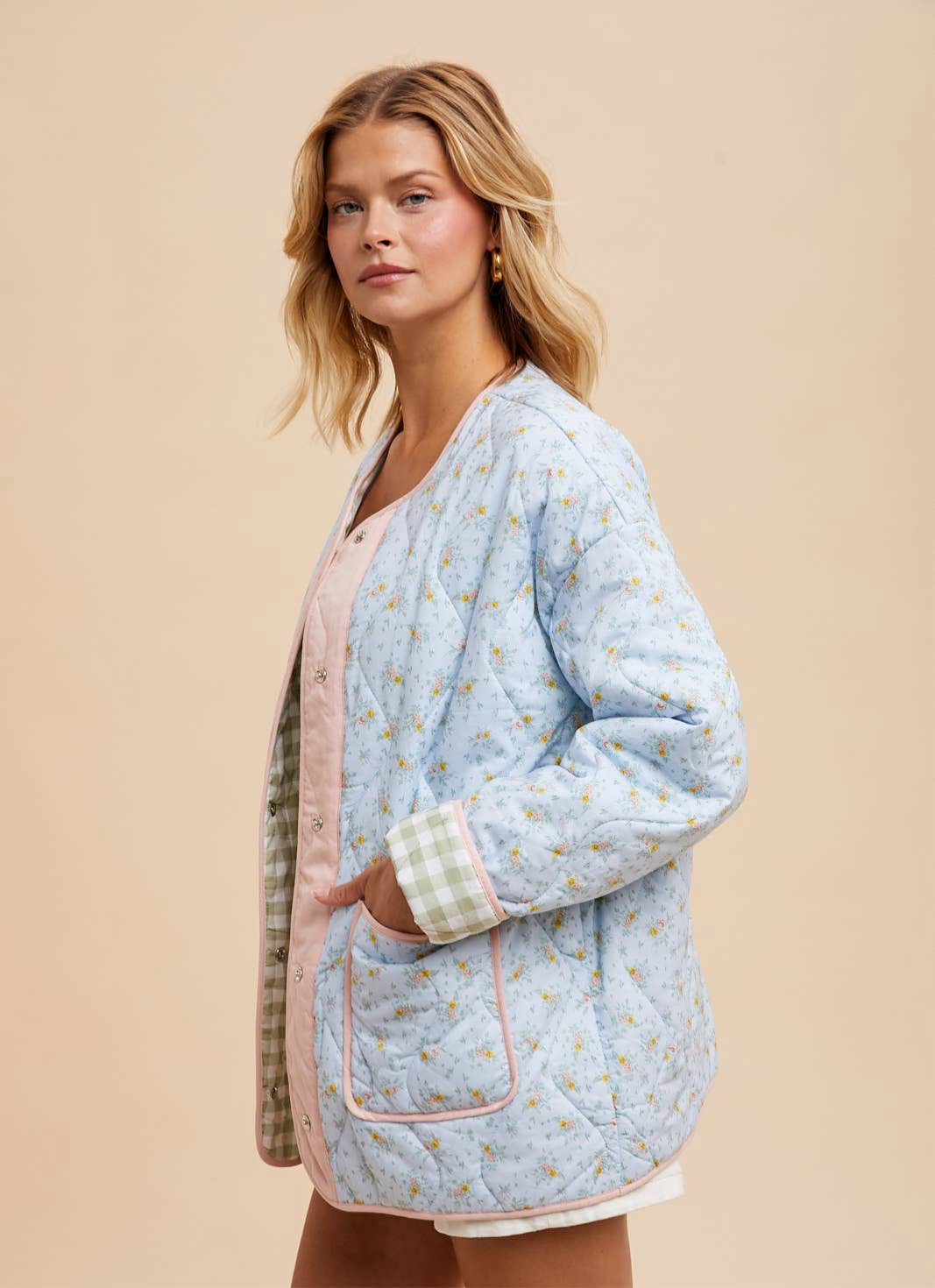 Light Botanic Floral to Gingham Quilted Jacket