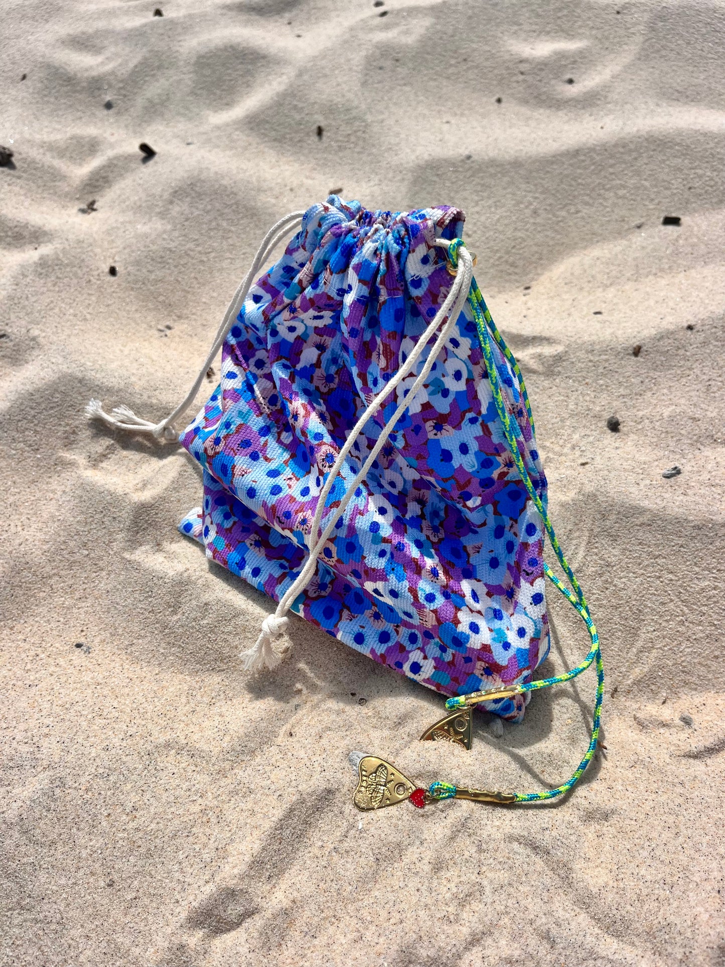 Beach Daisy Sunscreen Jewellery Bag