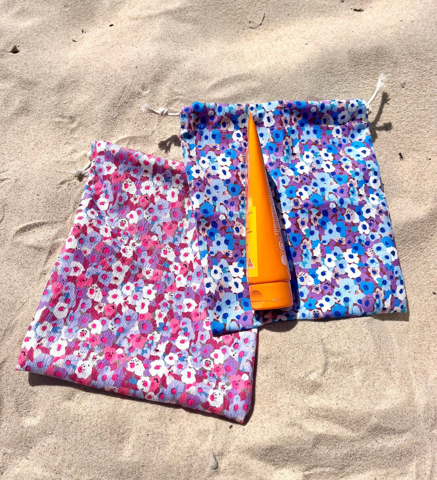 Beach Daisy Sunscreen Jewellery Bag